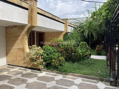 Casa en venta en Bellavista, Barranquilla · foto 2 de 20