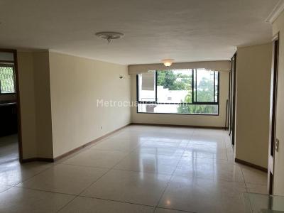 Apartamento de 3 alcobas en venta en Riomar, Barranquilla, 147 m² · foto 3 de 20