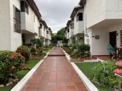 Casa en venta en Ciudad Jardin, Barranquilla · foto 3 de 20