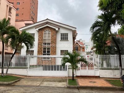 Casa en arriendo en Altos De Riomar, Barranquilla · foto 2 de 20