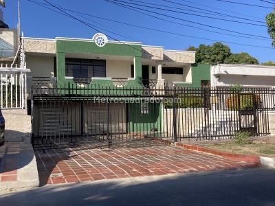 Casa en venta en Ciudad Jardin, Barranquilla · foto 2 de 20