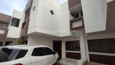 Casa en venta en Ciudad Jardin, Barranquilla · foto 4 de 20