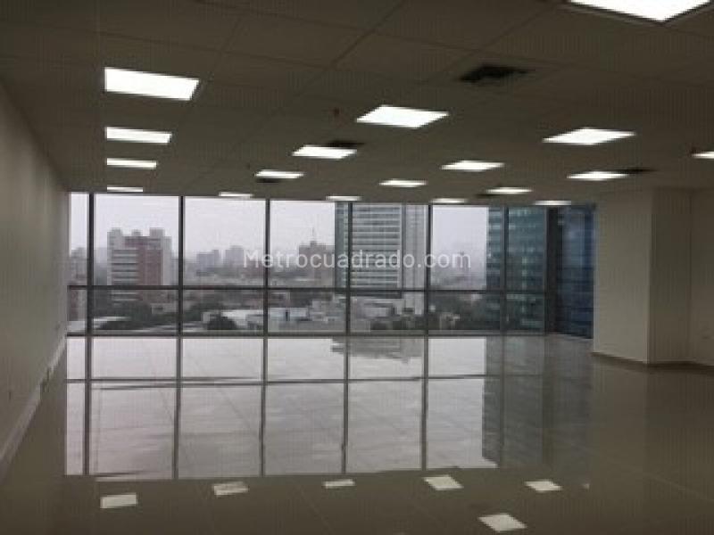 Oficina en Arriendo, El Country, Barranquilla - Más