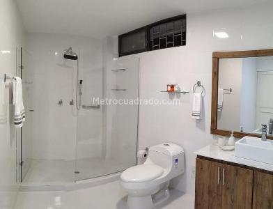 Casa de 4 alcobas en venta en Altos De Riomar, Barranquilla, 450 m² · foto 12 de 20
