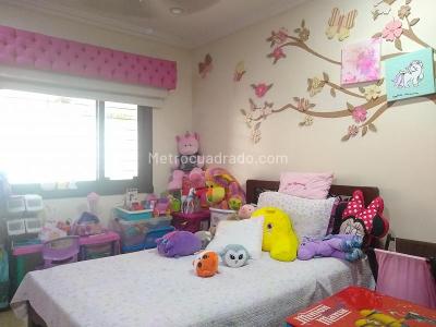 Casa de 5 alcobas en venta en Barranquilla, 409 m² · foto 11 de 15