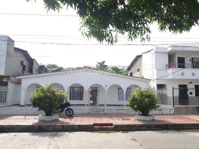 Casa de 5 alcobas en venta en San Jose, Barranquilla, 310 m² · foto 8 de 11