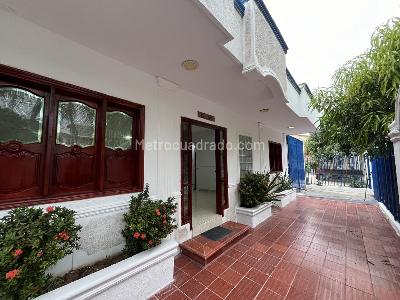 Casa de 4 alcobas en venta en San Jose, Barranquilla, 122 m² · foto 2 de 20