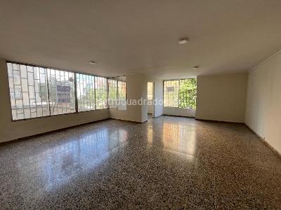 Apartamento de 3 alcobas en venta en Alto Prado, Barranquilla, 240 m² · foto 2 de 18