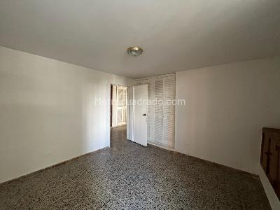Apartamento de 3 alcobas en venta en Alto Prado, Barranquilla, 240 m² · foto 15 de 18