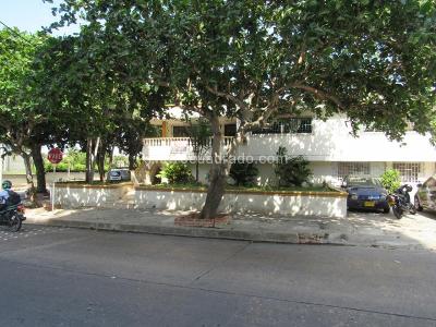 Casa de 5 alcobas en venta en La Campiña, Barranquilla, 390 m² · foto 10 de 15