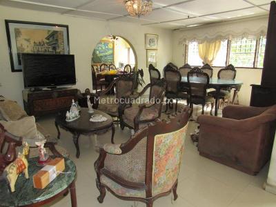 Casa de 5 alcobas en venta en La Campiña, Barranquilla, 390 m² · foto 12 de 15