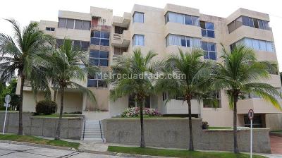 Apartamento de 3 alcobas en venta en Altos De Riomar, Barranquilla, 218 m² · foto 3 de 19