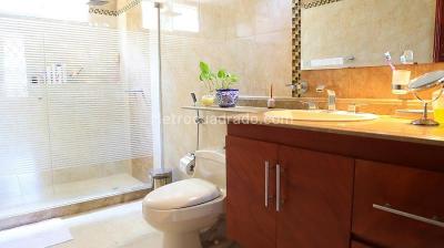 Apartamento de 3 alcobas en venta en Altos De Riomar, Barranquilla, 218 m² · foto 10 de 19