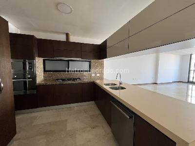 Apartamento de 3 alcobas en venta en Alto Prado, Barranquilla, 164 m² · foto 16 de 20