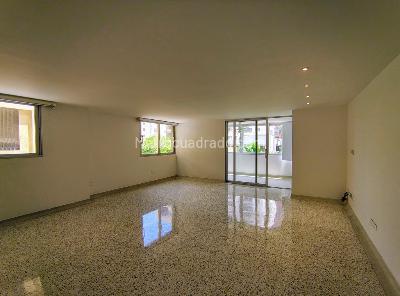 Apartamento de 4 alcobas en venta en Alto Prado, Barranquilla, 270 m² · foto 3 de 20