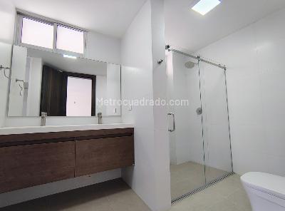 Apartamento de 4 alcobas en venta en Alto Prado, Barranquilla, 270 m² · foto 5 de 20