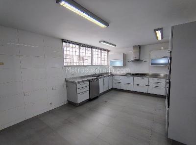 Apartamento de 4 alcobas en venta en Alto Prado, Barranquilla, 270 m² · foto 12 de 20