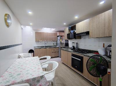 Casa de 4 alcobas en venta en El Tabor, Barranquilla, 190 m² · foto 2 de 20