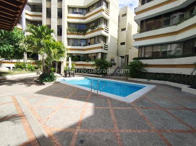 Apartamento de 3 alcobas en venta en Altos De Riomar, Barranquilla, 183 m² · foto 2 de 20