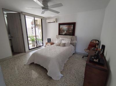 Apartamento de 3 alcobas en venta en Altos De Riomar, Barranquilla, 183 m² · foto 14 de 20