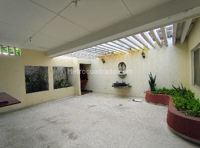 Casa de 3 alcobas en venta en Andalucia, Barranquilla, 350 m² · foto 7 de 19