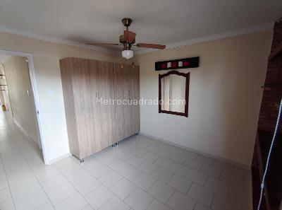 Apartamento de 3 alcobas en venta en Altos De Riomar, Barranquilla, 98 m² · foto 3 de 14