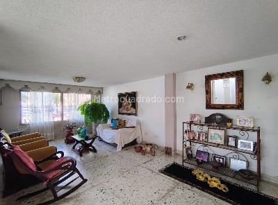 Casa en venta en El Golf, Barranquilla · foto 2 de 19