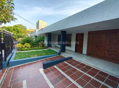 Casa de 3 alcobas en venta en La Concepcion, Barranquilla, 221 m² · foto 2 de 20