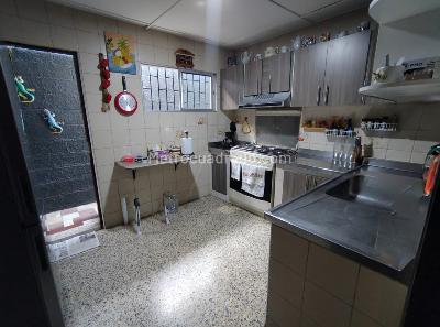 Casa de 3 alcobas en venta en La Concepcion, Barranquilla, 221 m² · foto 14 de 20
