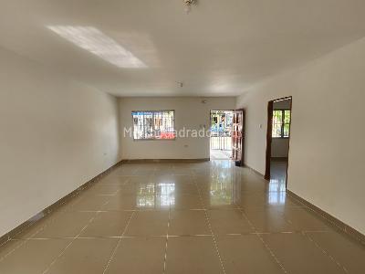Casa de 3 alcobas en arriendo en Pumarejo, Barranquilla, 153 m² · foto 3 de 13