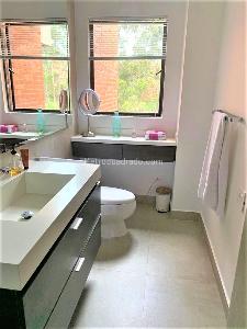 Apartamento de 4 alcobas en venta en Montearroyo Norte, Bogotá, 340 m² · foto 2 de 20