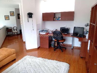 Casa de 3 alcobas en venta en Camino De Arrayanes, Bogotá, 275 m² · foto 13 de 20