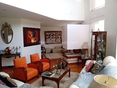 Casa de 3 alcobas en venta en Camino De Arrayanes, Bogotá, 275 m² · foto 3 de 20