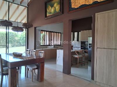 Casa de 5 alcobas en venta en El Caimo, Armenia, 490 m² · foto 2 de 20