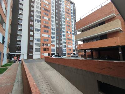 Apartaestudio en venta en La Estanzuela, Bogotá, 49 m² · foto 12 de 12