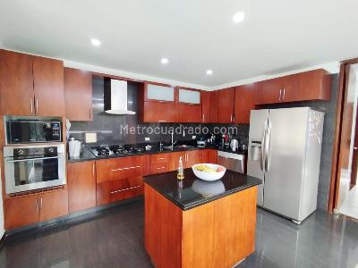 Casa de 3 alcobas en venta en Guaymaral, Bogotá, 405 m² · foto 6 de 20