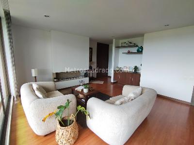 Apartamento en venta en Camino De Arrayanes, Bogotá · foto 8 de 17