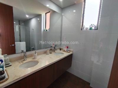 Apartamento en venta en Camino De Arrayanes, Bogotá · foto 13 de 17