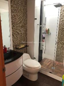 Casa de 3 alcobas en venta en Camino De Arrayanes, Bogotá, 179 m² · foto 8 de 10