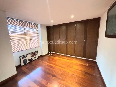 Apartamento de 3 alcobas en venta en Chico Central, Bogotá, 300 m² · foto 12 de 20