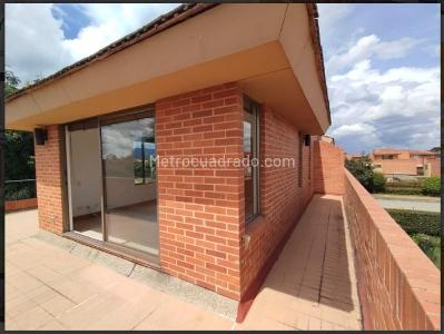 Casa de 3 alcobas en venta en Camino De Arrayanes, Bogotá, 189 m² · foto 19 de 19