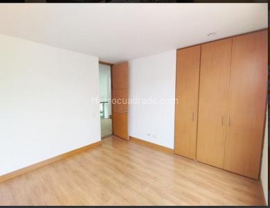Casa de 3 alcobas en venta en Camino De Arrayanes, Bogotá, 189 m² · foto 13 de 19