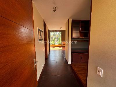 Casa de 3 alcobas en venta en Camino De Arrayanes, Bogotá, 189 m² · foto 2 de 18