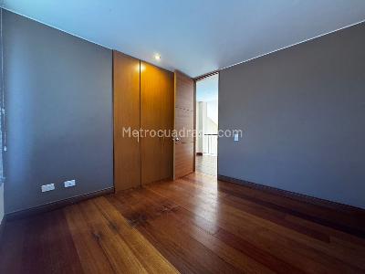 Casa de 3 alcobas en venta en Camino De Arrayanes, Bogotá, 189 m² · foto 16 de 18