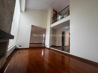 Casa en Arriendo, CAMINO DE ARRAYANES, Bogotá D.C.