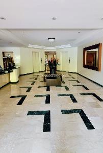 Apartamento de 3 alcobas en venta en Altos De Montearroyo, Bogotá, 250 m² · foto 3 de 16