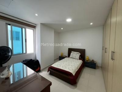 Apartamento de 3 alcobas en venta en Villa Del Este, Barranquilla, 143 m² · foto 9 de 19
