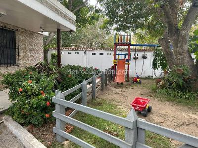 Casa de 4 alcobas en venta en El Tabor, Barranquilla, 474 m² · foto 15 de 20