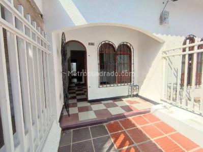 Apartamento en arriendo en Paraiso, Barranquilla · foto 3 de 11