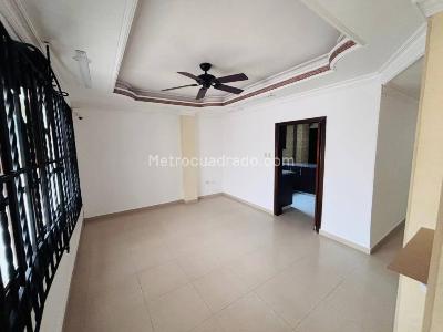 Casa en arriendo en Modelo, Barranquilla · foto 3 de 17
